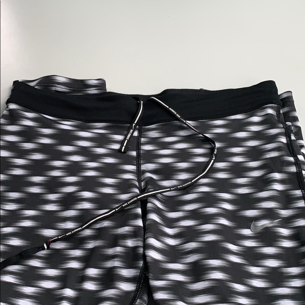Nike Dri Fit Capri